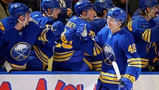 «Буффало Сейбрс» неожиданно отправляют перспективного игрока в АХЛ