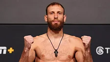 Бадаев оценил шансы Пуляева против фаворита UFC: Его бросили под бронепоезд