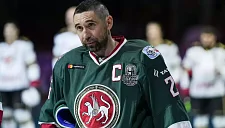 Данис Зарипов прокомментировал лишение капитанской нашивки Егора Яковлева и слухи о конфликте с тренером «Металлурга»