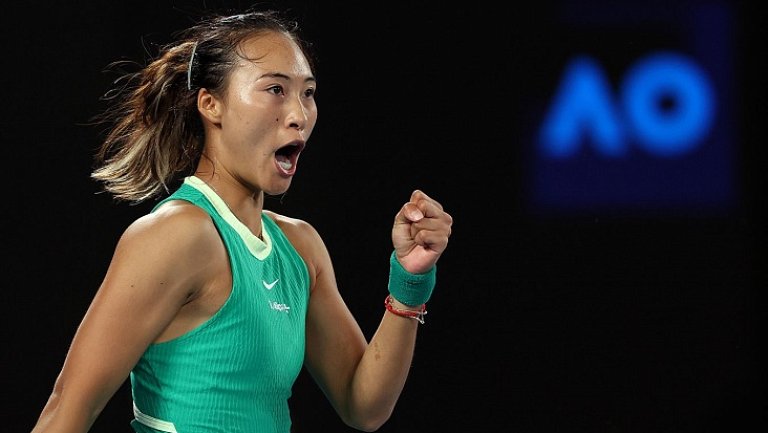 Чжэн Циньвэнь прошла в 4-й круг турнира в Майами