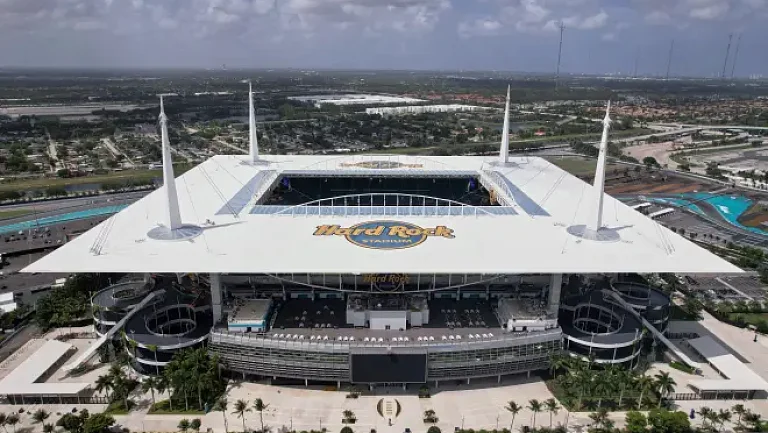 Перенос матча «Вильярреала» с «Барсой» в Майами вызвал дискуссии