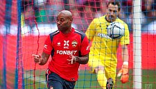 Легенды ЦСКА зажгли в гала-матче: Лав, Карвальо и гол в стиле 2005