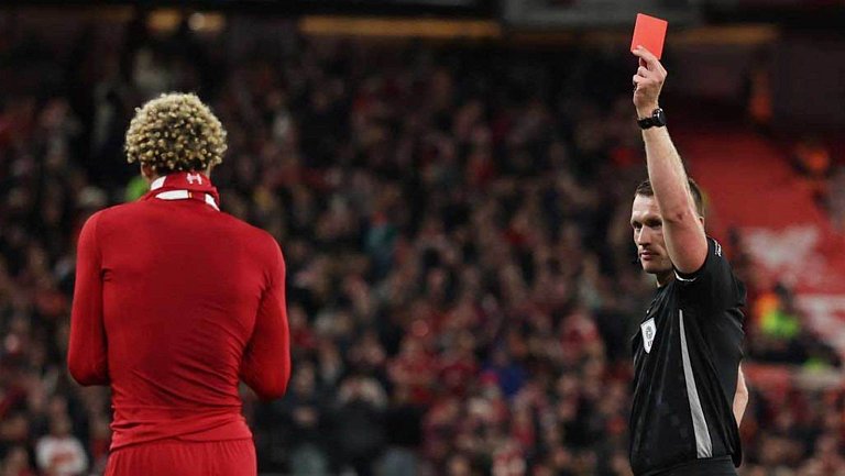 Уго Экетике сам отдал свое место в старте «Ливерпуля» Александеру Исаку