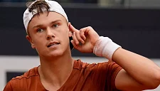 Серундоло победил Руне в матче Кубка Лэйвера-2025