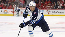 Владислав Наместников отличился за «Виннипег» в матче НХЛ с «Филадельфией»