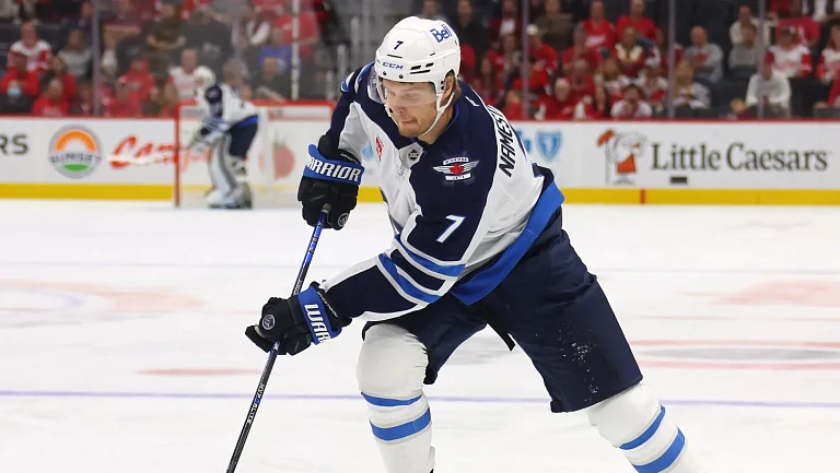 Владислав Наместников отличился за «Виннипег» в матче НХЛ с «Филадельфией»