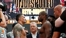  Усик о реванше с Дюбуа: «38 лет — это только начало»