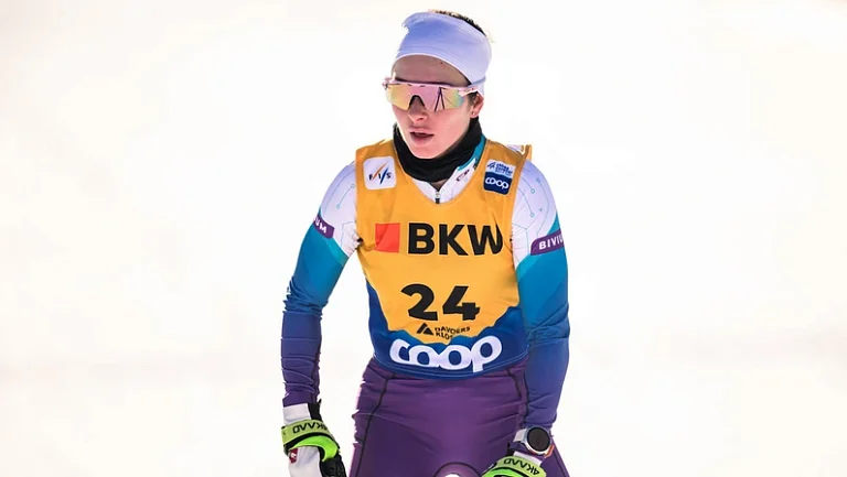 Непряева заняла восьмое место в масс-старте на третьем этапе «Тур де Ски»