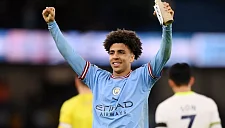 Льюис отверг слухи о трансфере