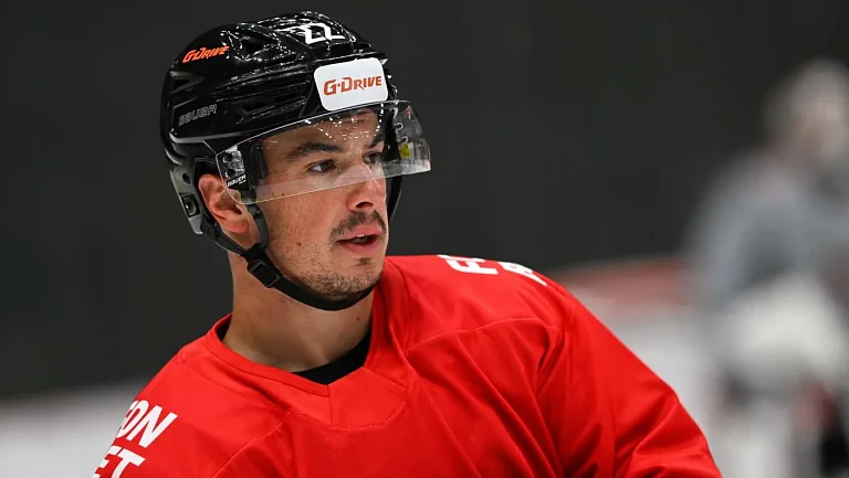 Потуральски объяснил причины перехода в «Авангард»