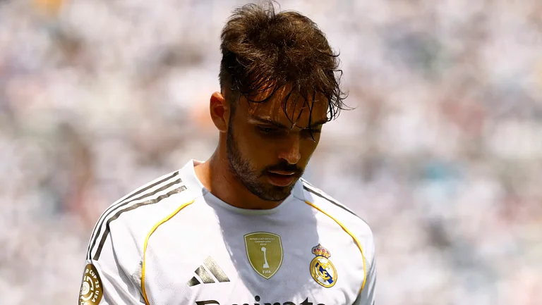 Рауль Асенсио продолжает свое падение в футболке «Реала»