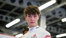 Haas призывает Бирмана выдавать результаты стабильно

