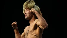 Шавкат Рахмонов поднялся в рейтинге UFC, несмотря на длительный простой