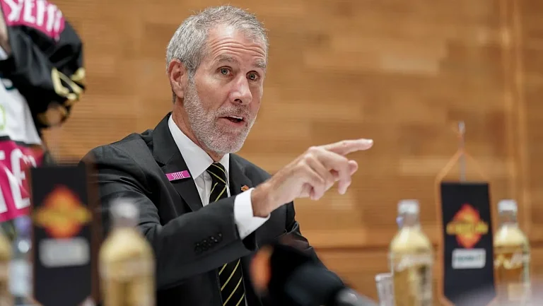 Тренер «Авангарда» объяснил, почему канадцы добиваются успеха в КХЛ