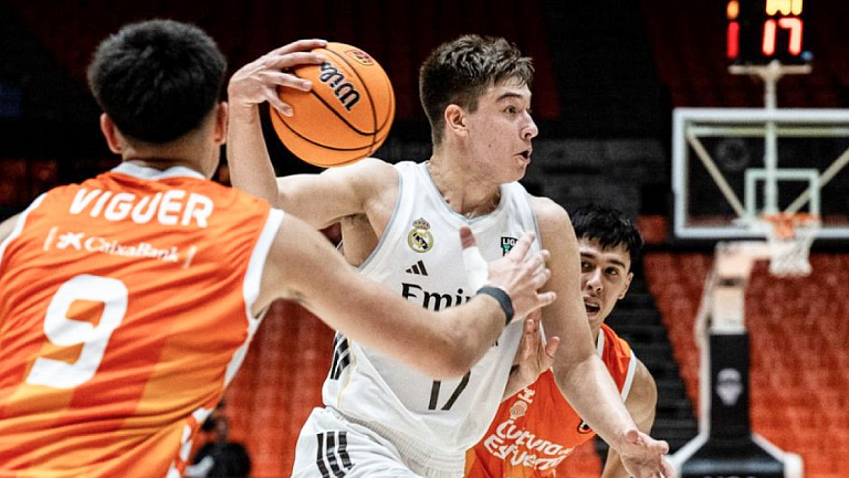 Россиянин Амосов впервые сыграл за мадридский «Реал» 