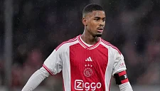 «Челси» рассматривает защитника «Аякса» Йорреля Хато для укрепления обороны