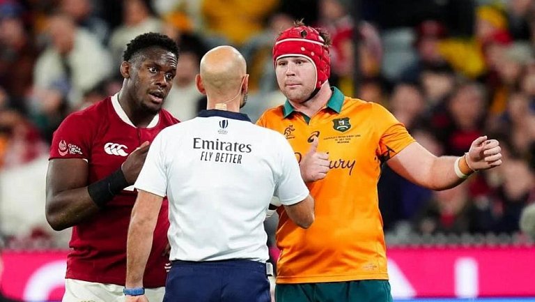 Глава World Rugby защитил судей второго теста «Львов» с Австралией