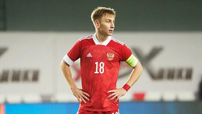 Непомнящий поддержал вызов Умярова в сборную России