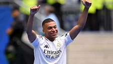 Мбаппе не дал устроить чемпионский коридор для «Барселоны»