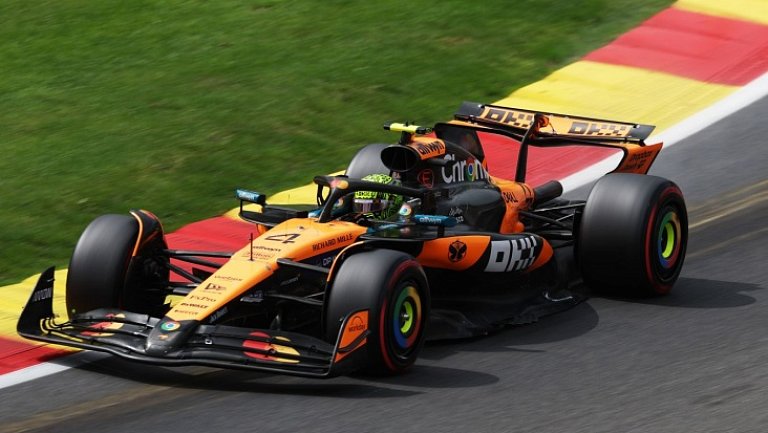 Норрис и Пиастри забрали первые места квалификации Гран-при Бельгии 2025