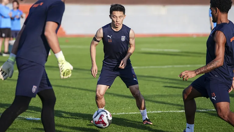 ЦСКА завершил сделку по трансферу Аббосбека Файзуллаева