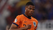 «Барселона» может купить Думфриса за 25 млн, но пока не готова платить