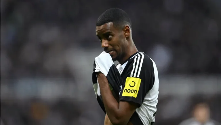 «Ливерпуль» возобновил переговоры по трансферу Александера Исака