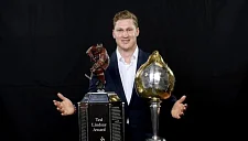 Тед Линдсей или Харт? Как выбирают лучших в НХЛ — взгляды изнутри