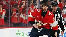 Экс-тренер Сборной России Плющев хочет поддержать Бобровского после драки в НХЛ