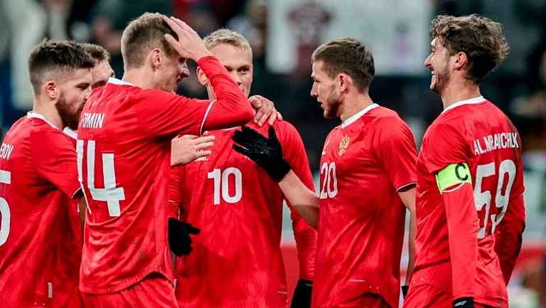 Оскар Вильегас: «Сборная России — очень сильная и мощная команда»