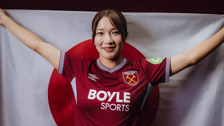 «Вест Хэм Юнайтед» подписал контракт с Ю Эндо