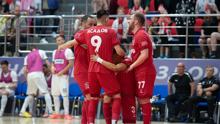 КПРФ победил «Факел» по пенальти в матче Суперлиги