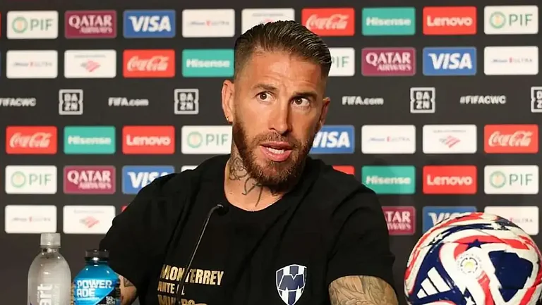 Серхио Рамос посвятил песню «Реалу» и мечтает о концерте на «Бернабеу»