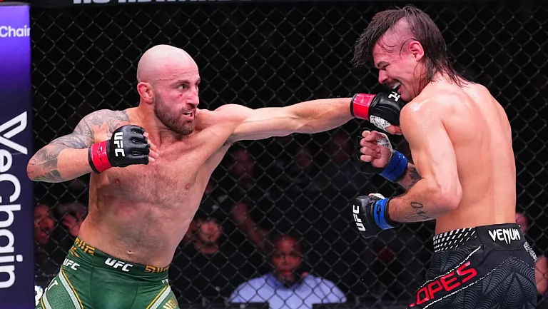 Диего Лопес хочет обратиться к Волкановски после поражения в реванше