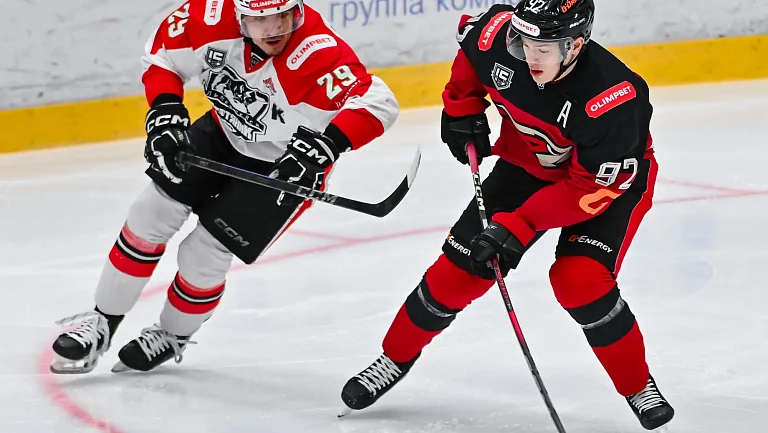 «Омские Крылья» — «Нефтяник»: свежесть против усталости