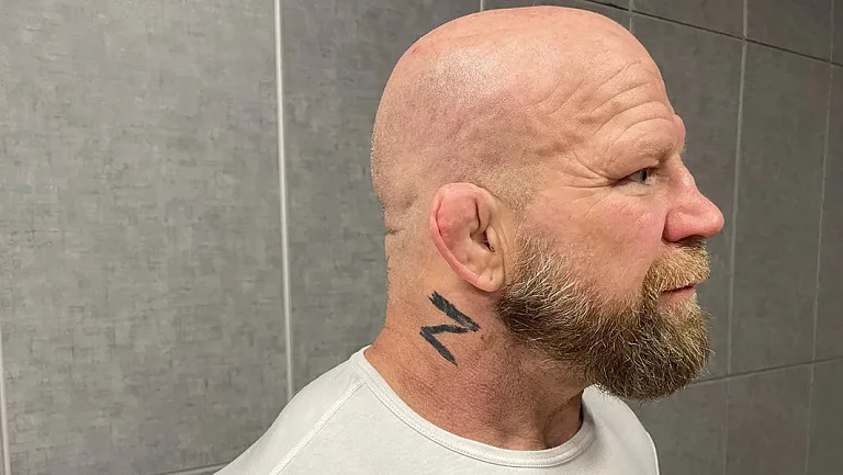 Боец ММА Джефф Монсон призвал не транслировать Олимпиаду‑2026 в России