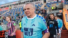 Медведев может сыграть за «Амкал» против команды Михаила Литвина