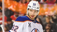 Подколзин против Кребса: россиянин победил в кулачном бою на льду НХЛ