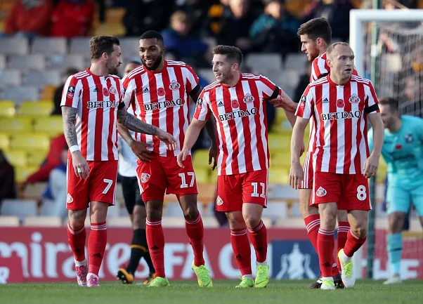 Сандерленд — Вулверхэмптон: прогноз (18 октября 2025)