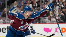 «Колорадо» победил «Вегас», Ничушкин сделал ассист