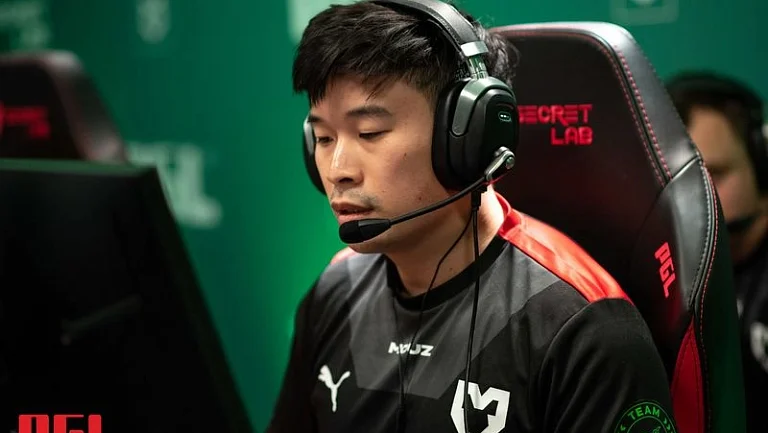 dexter признался, что познакомился с невестой в игре на Train