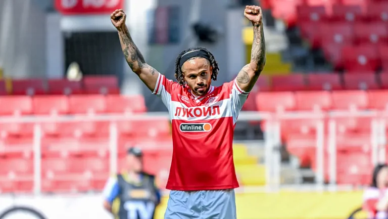 Футбольный агент высказался о возможном уходе Бонгонда из «Спартака»