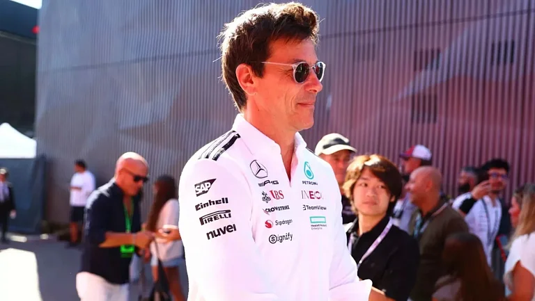 Тото Вольфф отметил ошибки Антонелли и проблемы Расселла в Монце