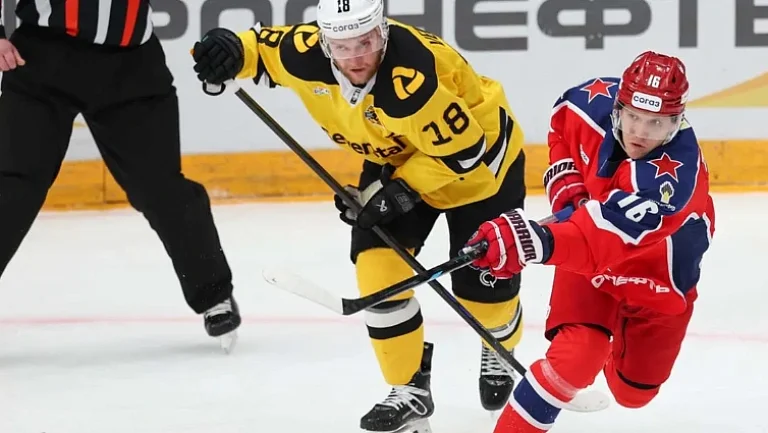 «Северсталь» отыгралась и победила ЦСКА в овертайме