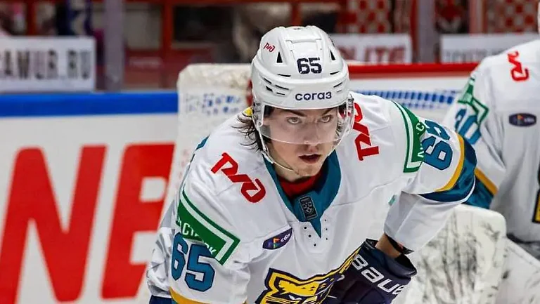 «Сочи» расторг контракт с защитником Максимом Федотовым 