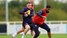 Тухель ищет баланс в центре поля сборной Англии