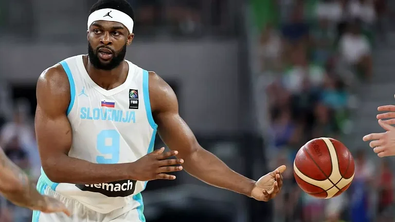 Отказ Джоша Небо от участия в Евробаскете вызывает споры в Словении