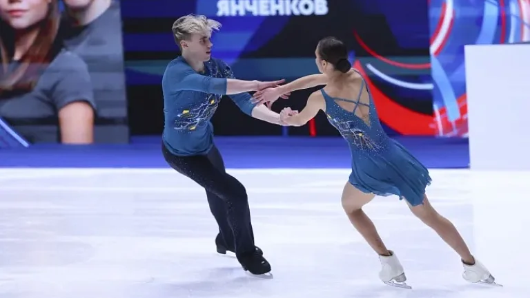 Фигуристка Чикмарёва о четверном выбросе Бойковой и Козловского: Это шок