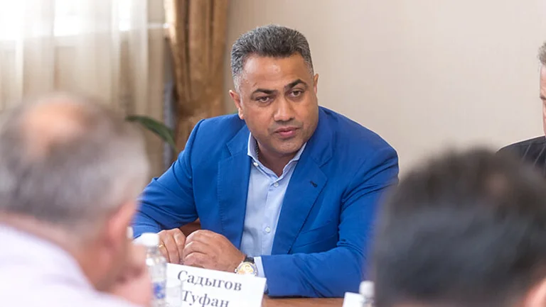 В Госдуме призвали ФИФА и УЕФА пожизненно отстранить Туфана Садыгова