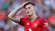 Шешко на скамейке, Байындир снова в воротах «Манчестер Юнайтед»